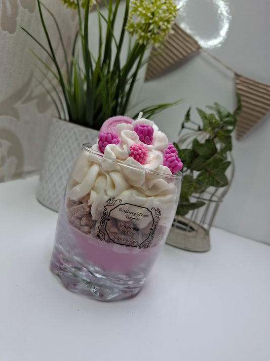 Raspberry Cream Crumble Dessertkerze